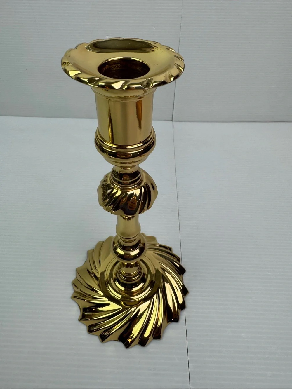 VTG Baldwin Solid Brass Candlesticks Pair Swirl Base Queen Ann USA 9” W/ Inserts